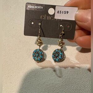 Chico’s 2 pair of earrings and 2 bracelets